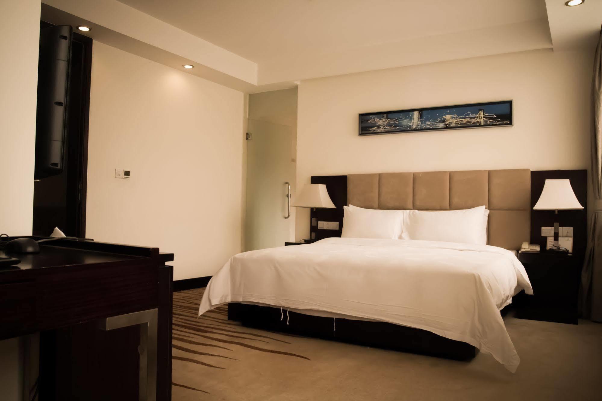 Ximala Business Hotel Гуанчжоу Экстерьер фото