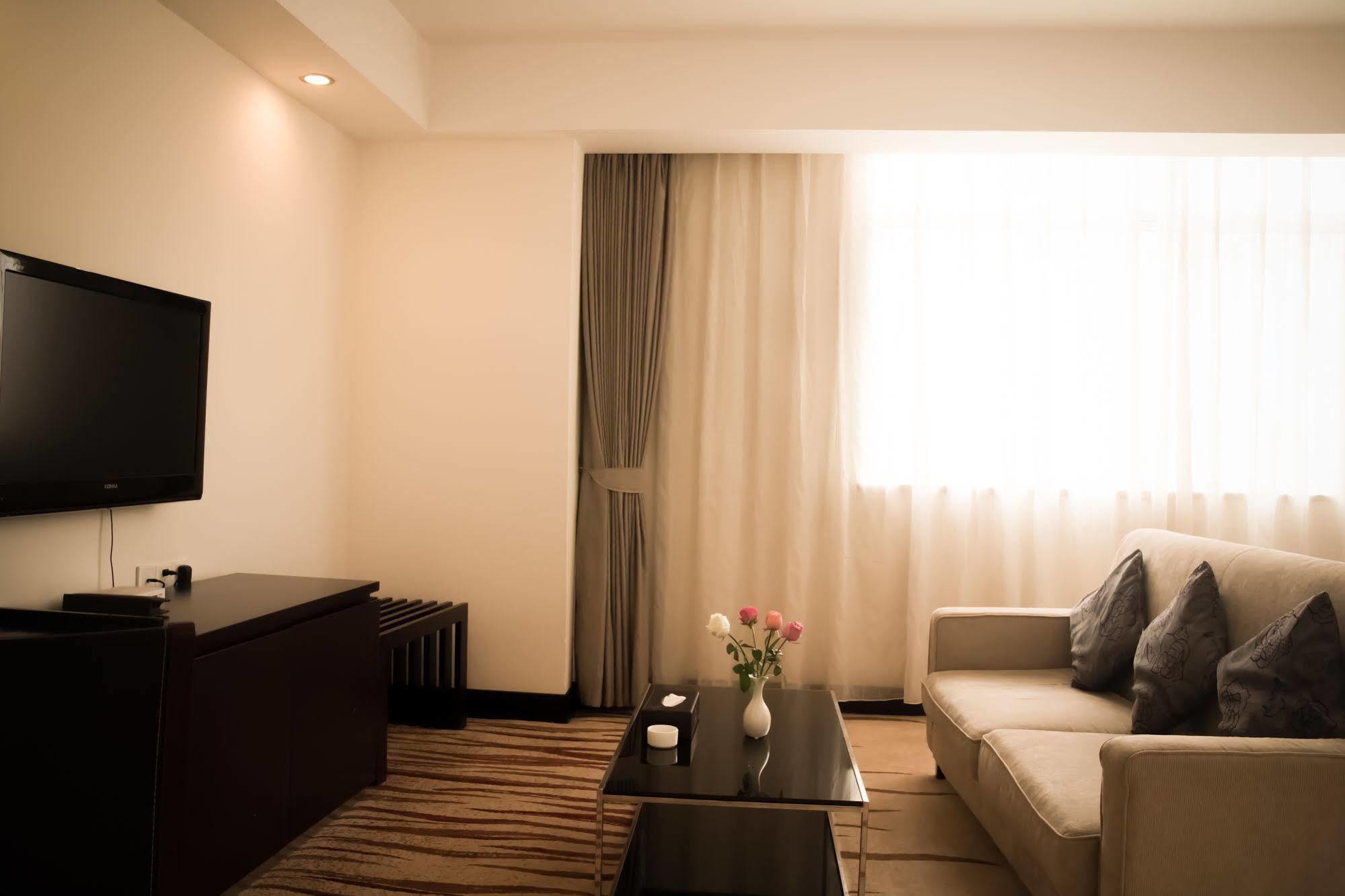 Ximala Business Hotel Гуанчжоу Экстерьер фото