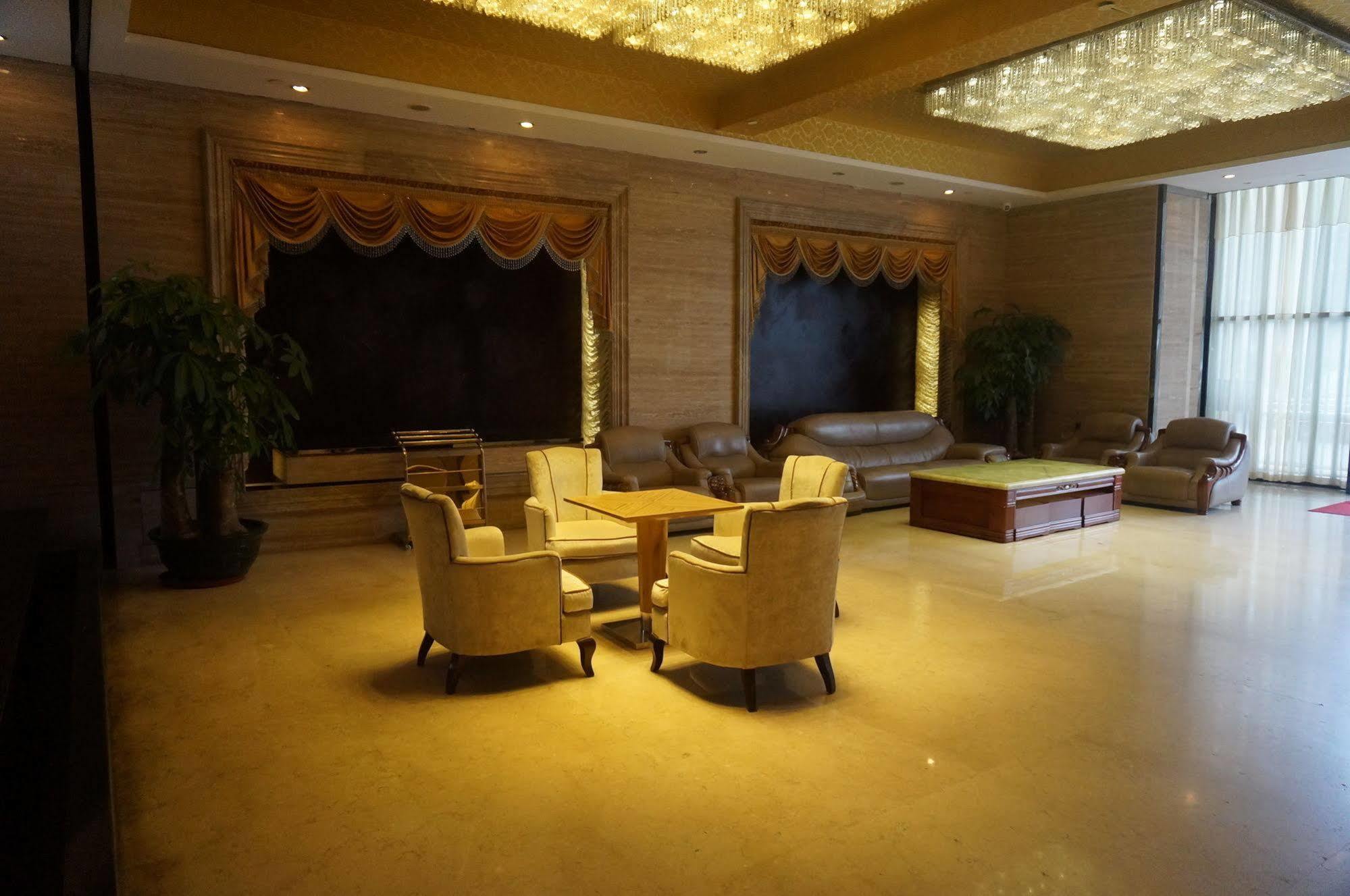 Ximala Business Hotel Гуанчжоу Экстерьер фото